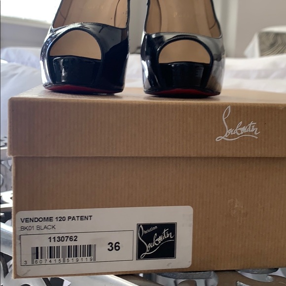 Christian Louboutin peep toe - Picture 4 of 5